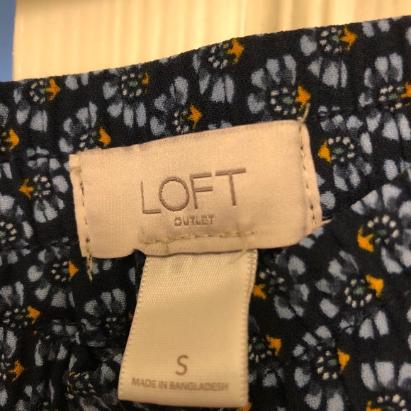 Loft patterned navy pants size small - Picture 3 of 3